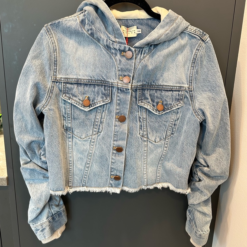 Alic + Olivia cropped denim jacket with hood